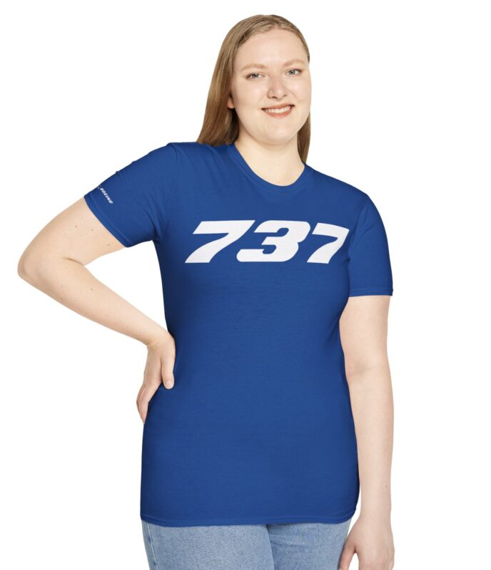 Boeing 737 Unisex T-Shirt