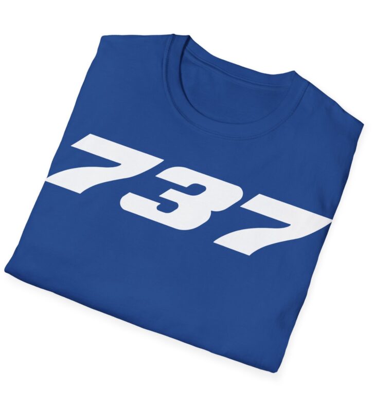 Boeing 737 Unisex T-Shirt